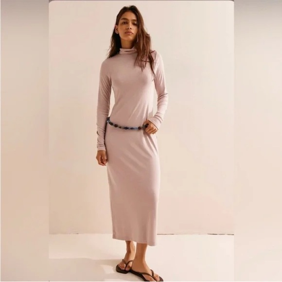 2906. FREE PEOPLE Good Feels Mock Neck Midi dress in Lilac Smock Sz S NWOT - Picture 1 of 6
